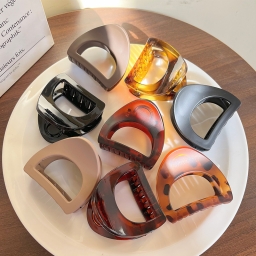 Dongyang Yixing Accessories Co., Ltd.