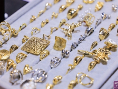 其它服饰配饰产品